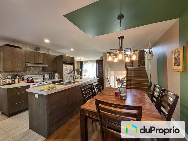 Salle à manger / Cuisine - 255, chemin du Richelieu, McMasterville à vendre