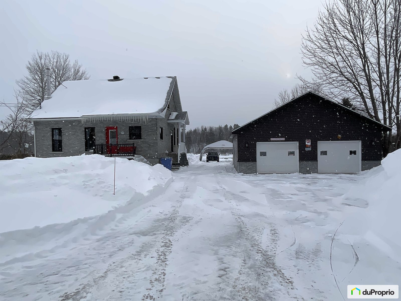 3307 Rue Du Barrage — photo 1