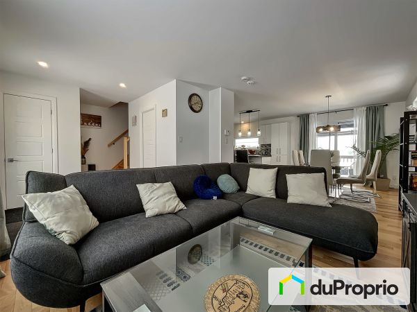 146 rue François-de Laval, St-Étienne-De-Lauzon for sale