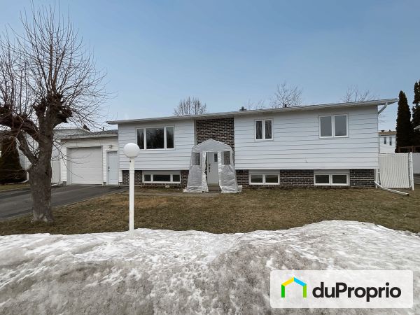 129, rue de Canora, Delson à vendre