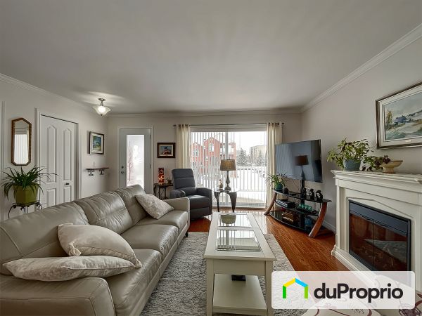 Great Room - 3358 rue Thérèse Casgrain, Sherbrooke (Jacques-Cartier) for sale