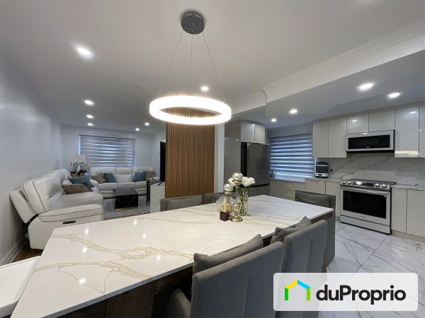 620, Lauzon, Ste-Dorothée (Îles-Laval) à vendre