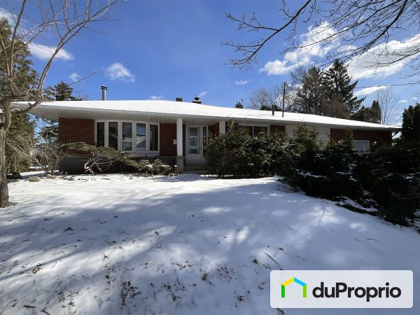 2090 rue Bachand, Carignan for sale