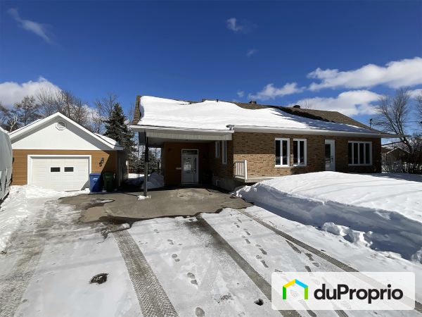 2053, rang Saint-Pierre, Chicoutimi (Chicoutimi) à vendre