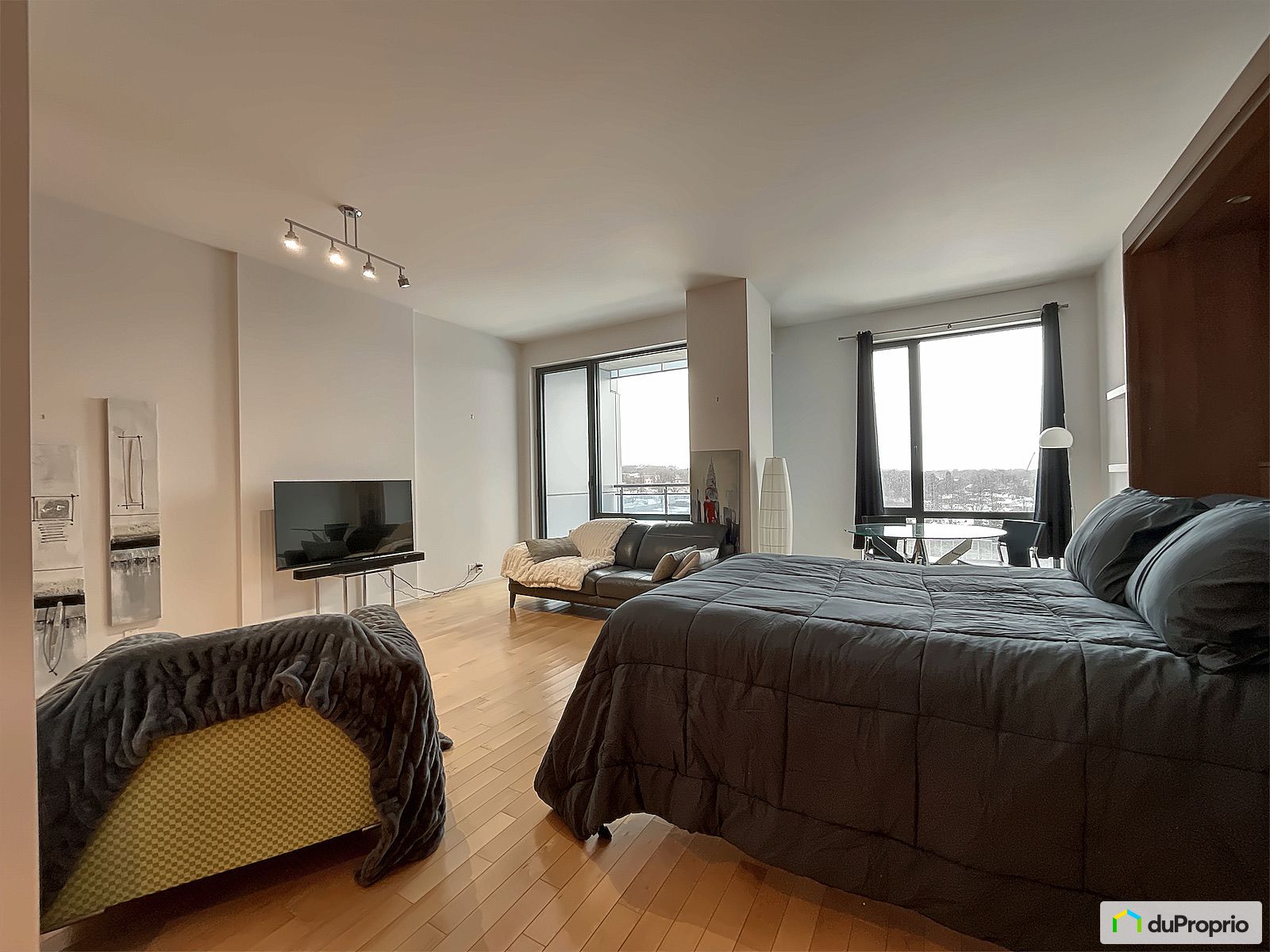 705 375 Rue Mathieu Da Costa — photo 2