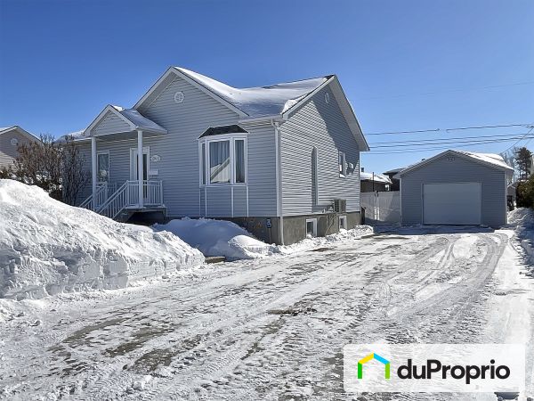 341, rue des Artisans, Dolbeau-Mistassini à vendre