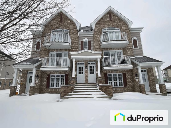 1-320, rue Dalpé, Mascouche à vendre