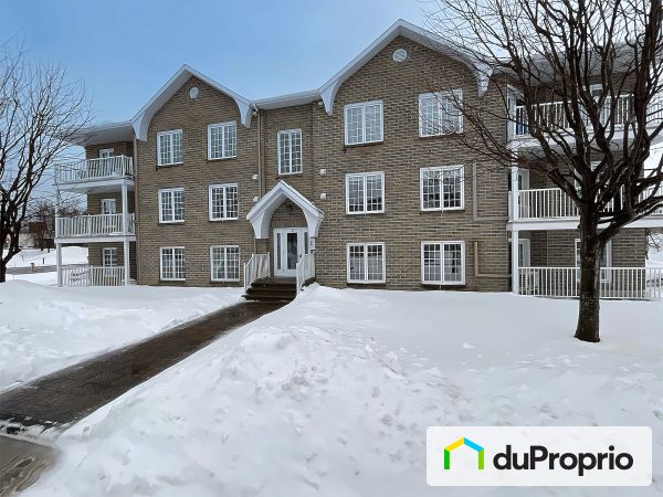 10-3 rue des Pommiers, Rivière-Du-Loup for sale