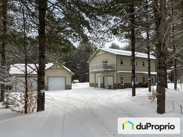 1740, montée Kavanagh, Mont-Tremblant (St-Jovite) à vendre