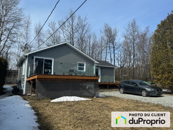 171, rue Monseigneur-Vel, Magog à vendre