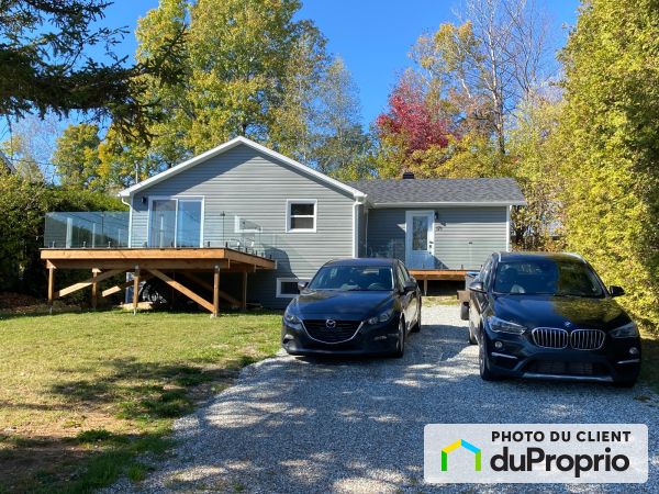 171 rue Monseigneur-Vel, Magog for sale