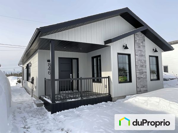 846 avenue de Miami, St-Ambroise for sale