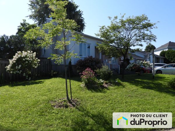 3885 rue du Timonier, Ste-Catherine for sale