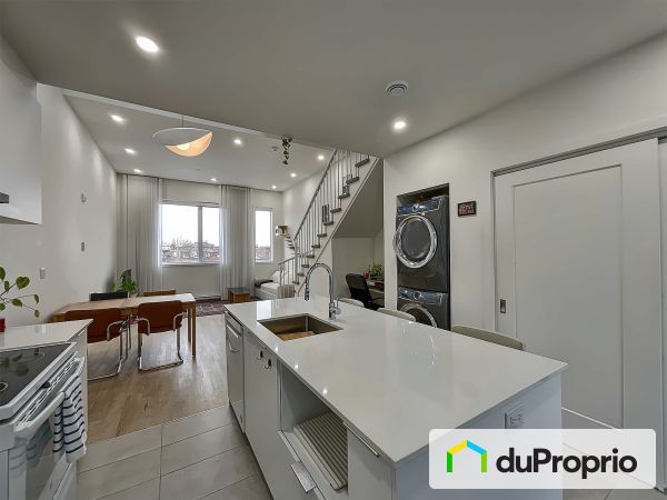 302-7237, rue Saint-Hubert, Villeray / St-Michel / Parc-Extension à vendre
