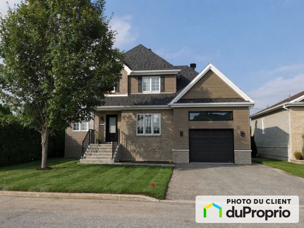 8085, rue François-Baillairgé, Mirabel (St-Augustin) à vendre