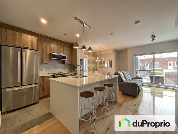 Salon / Salle à manger - 305-1453, rue Villeray, Villeray / St-Michel / Parc-Extension à vendre