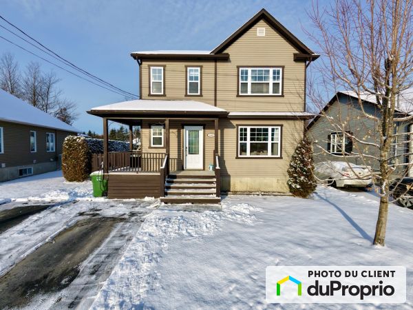 664, rue Sainte-Julie, Sherbrooke (St-Élie-d'Orford) à vendre