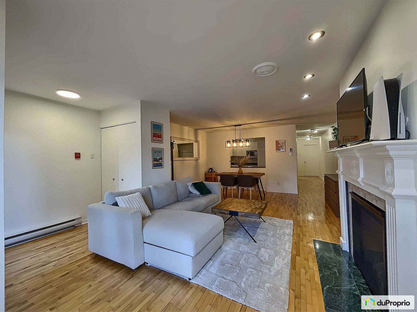 A 4144 Avenue Du Parc Lafontai — photo 3