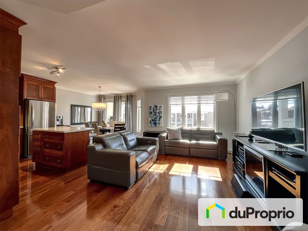 5-8083 boul Guillaume-Couture, Lévis for sale