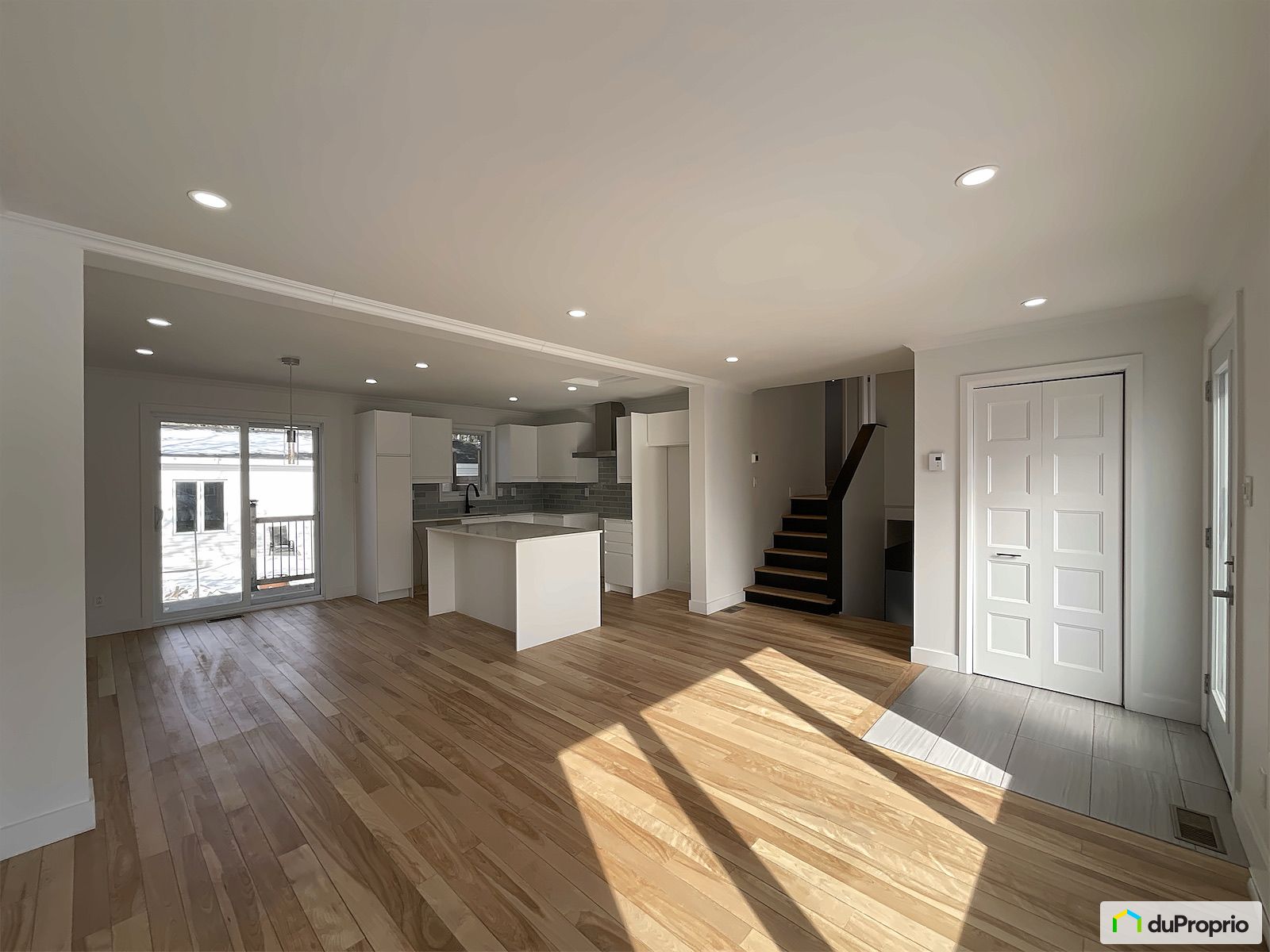 1713 Rue Des Paquerettes — photo 2