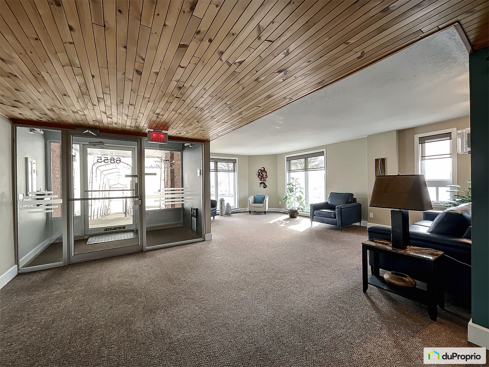 104 6855 Avenue Isaac Bedard — photo 2
