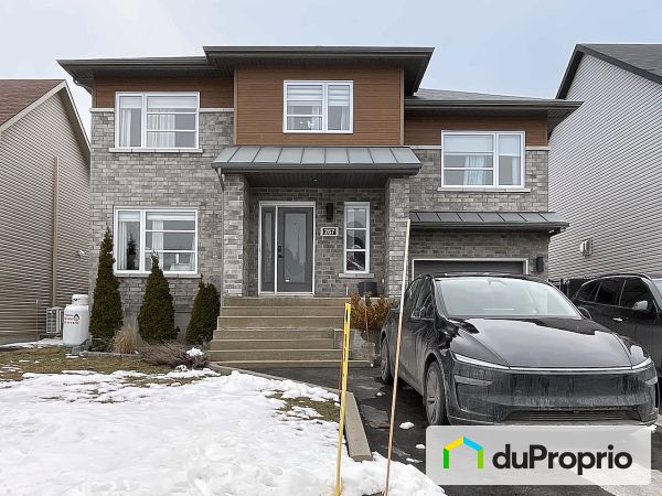 267 rue Capes, St-Constant for sale