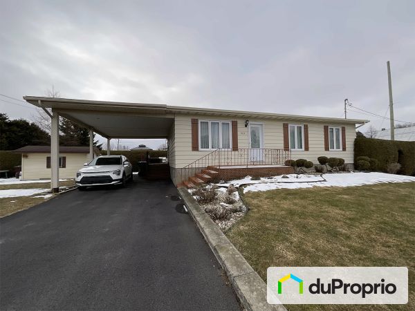 505, avenue Jeanne-d'Arc, St-Jean-sur-Richelieu (Iberville) à vendre