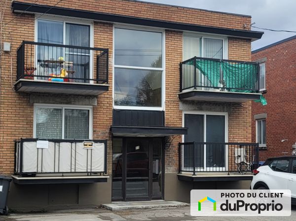 23 rue Ouimet Ouest, Laval-des-Rapides for sale