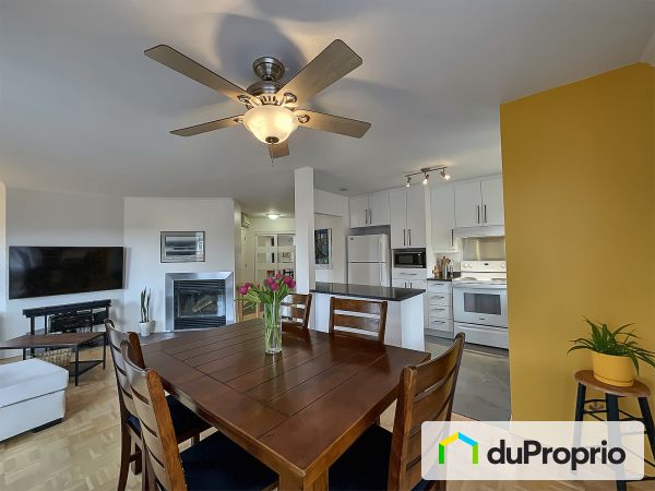 302-115, rue Isabel, Longueuil (Greenfield Park) à vendre