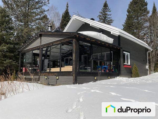 251 avenue du Val-d'espoir, Chertsey for sale