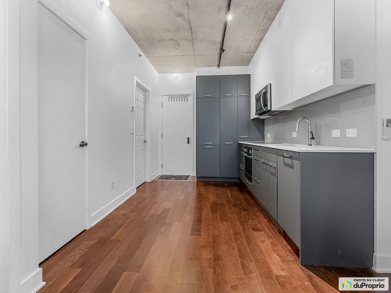 607 2020 Boulevard Rene Levesq — photo 3