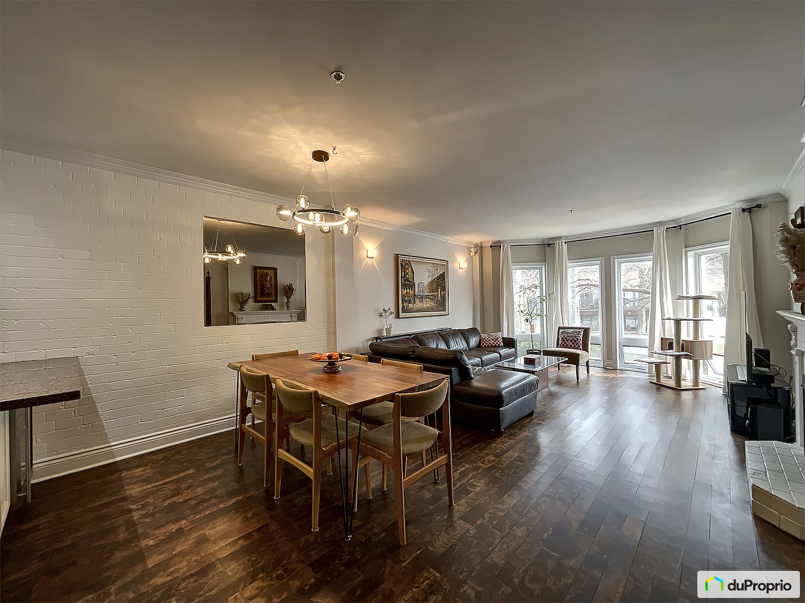 102 1455 Rue Saint Jacques — photo 2