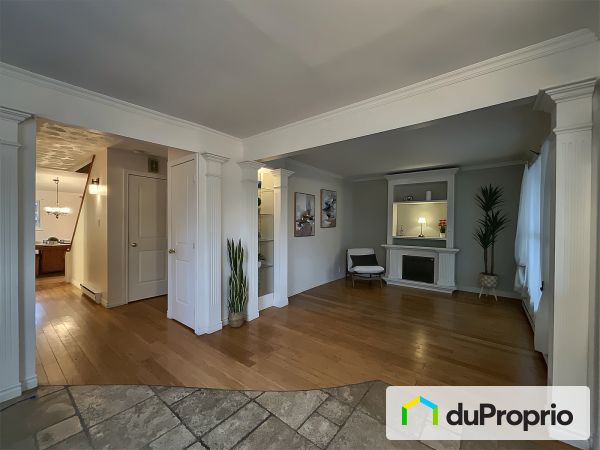 409, rue Duvernay, Granby à vendre