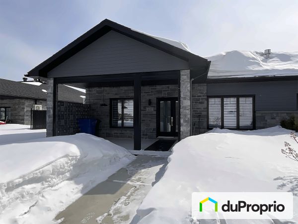 612, Domaine de la garde, Chicoutimi (Chicoutimi) à vendre