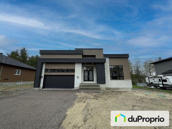 1267 rue des Îles, St-Jérôme (Bellefeuille) à vendre