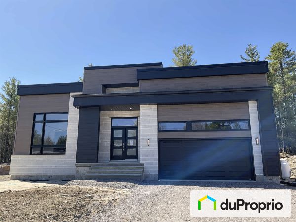 1267 rue des Îles, St-Jérôme (Bellefeuille) for sale