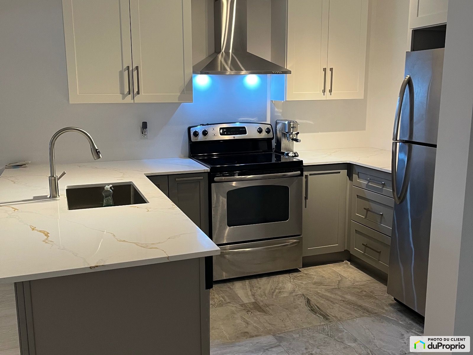 1 2150 Avenue Charlemagne — photo 2