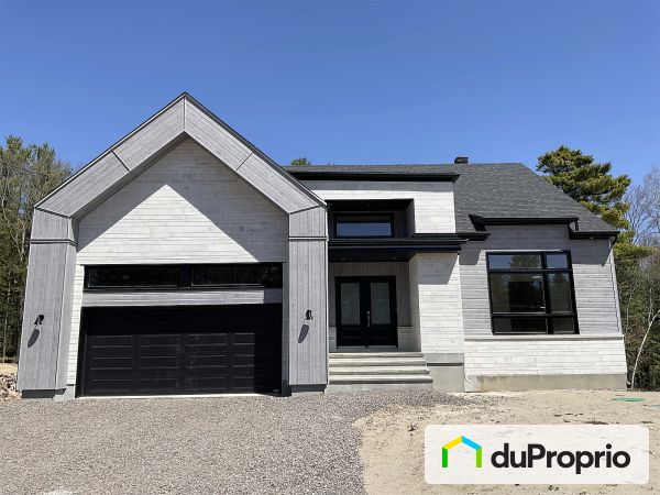 1272 rue des Iles, St-Jérôme (Bellefeuille) à vendre