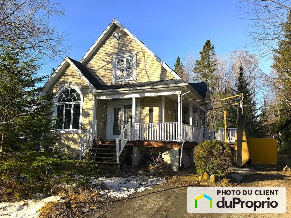 1796, chemin de la Passe, Lac-St-Charles à vendre