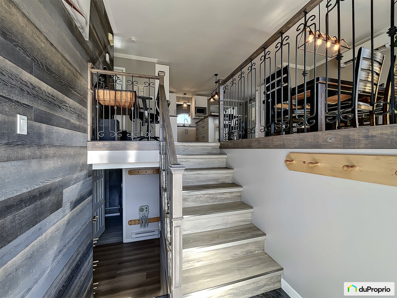 823 Rue Rolland — photo 2