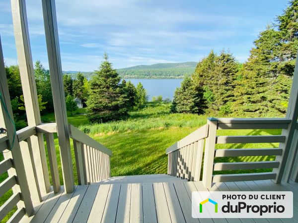 Balcon arrière - 364 boulevard de Forillon, Gaspé à vendre