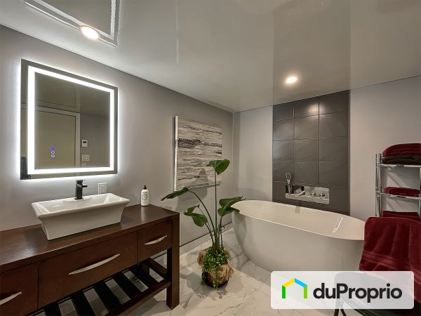 Bathroom - 8069 Route Marie-Victorin, Leclercville for sale