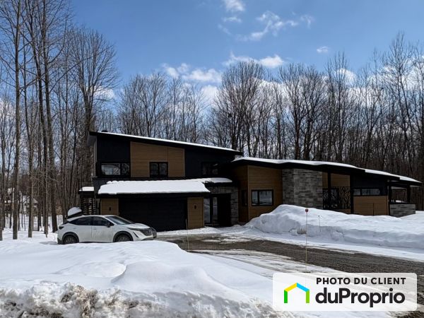 51 rue des Jardins, Ste-Mélanie for sale