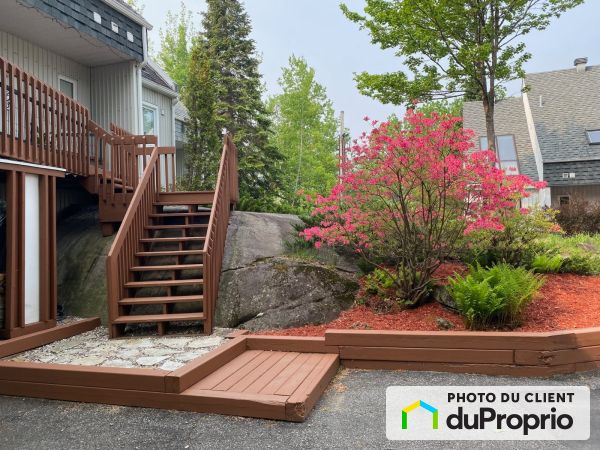 903 rue du Rocher-Boisé, Ste-Adèle for sale