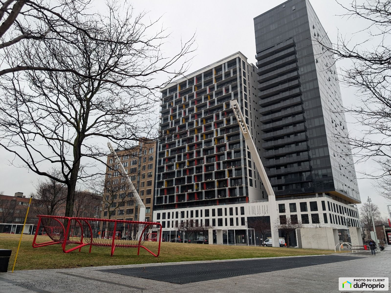 214 1 Boulevard De Maisonneuve — photo 1