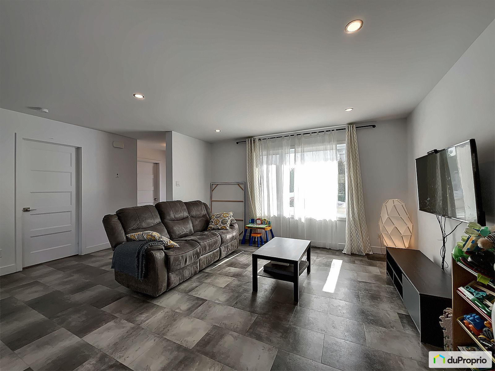 1090 Rue Faribault — photo 2