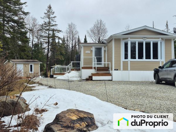 644-315, route 112, St-Étienne-De-Bolton à vendre