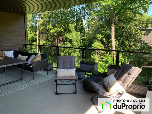 Terrasse - 6-8, boulevard de Chambéry, Blainville à vendre