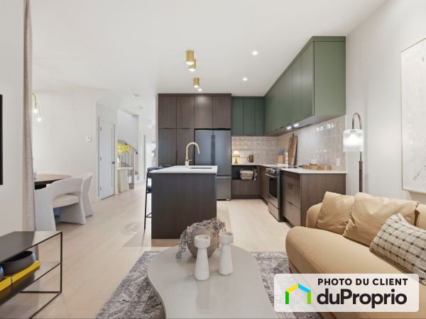 rue Chardonnay, La Prairie for sale