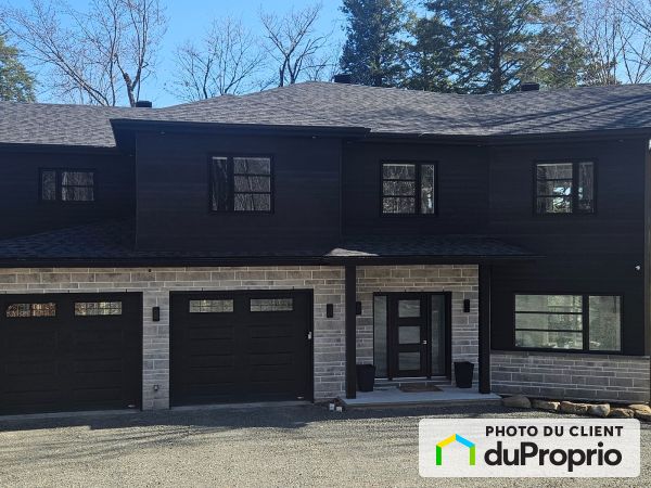 54, rue du Sahara, Gore à vendre